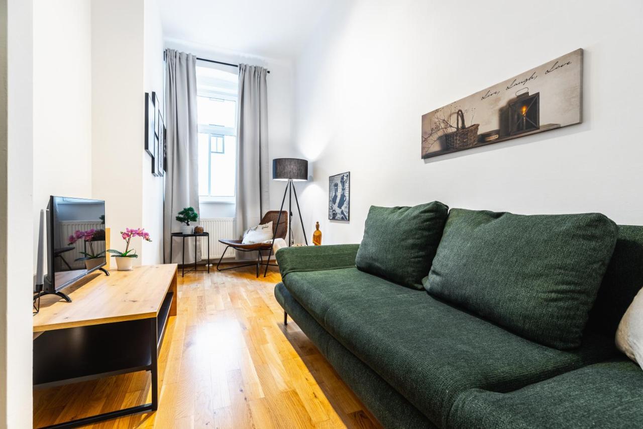 Stylish Designed Apartment In A Calm District 비엔나 외부 사진