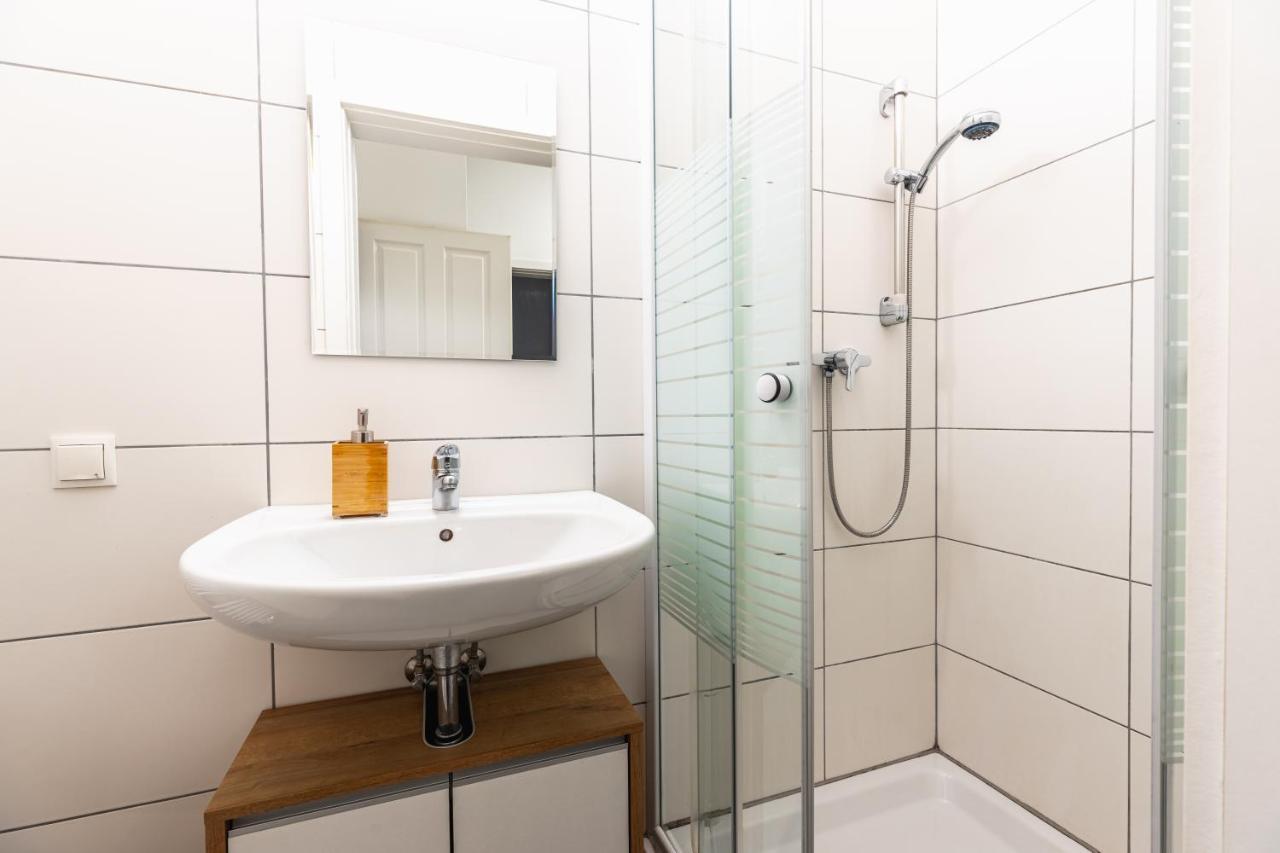 Stylish Designed Apartment In A Calm District 비엔나 외부 사진